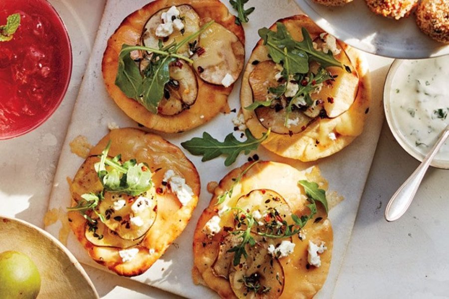 Pear Arugula Flatbread