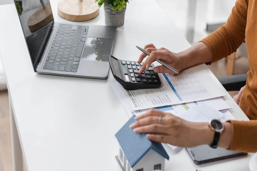 How API-Driven Content Enhances Real Estate Sales Funnels